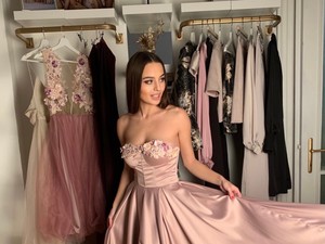 A sok program és a sikkes szettek forgatagában telt a napja Martinának