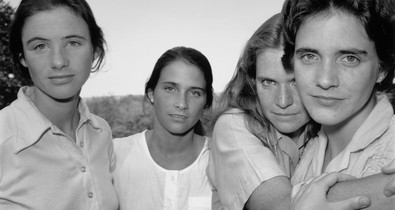 Tombor Zoltán tárlatvezetése a Nicholas Nixon: A Brown nővérek című kiállításon