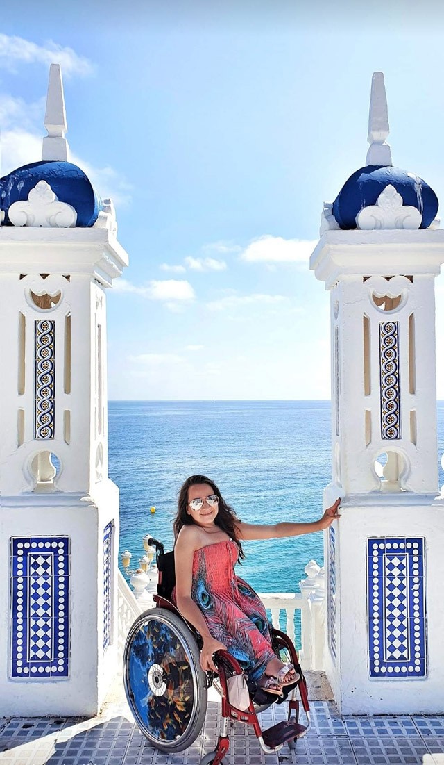  Dancsi igazi kalandor, imád utazni