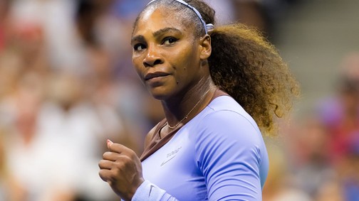Betiltották a szuperhős ruháját, Serena Williams most tütüben játszik
