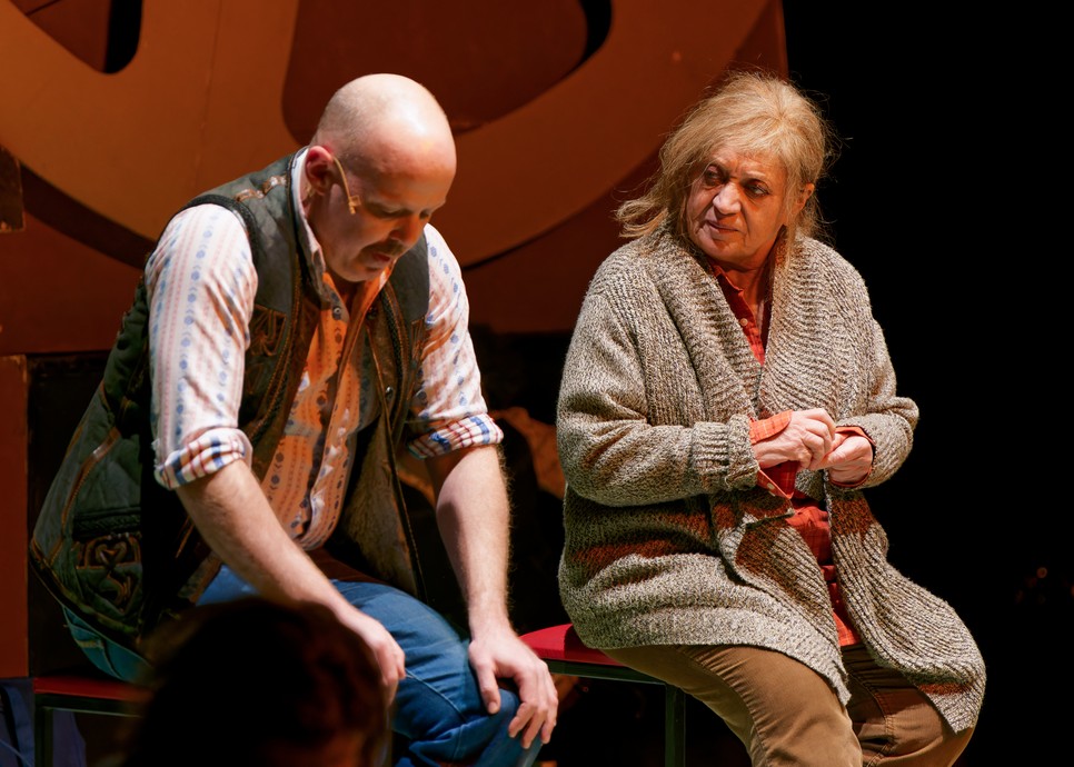 Csákányi Eszter a Titkainkban