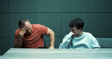 A gyerek internethasználók nem válnak 13 évesen gyilkossá, de nem ez az Adolescence Netflix-sorozat egyetlen hibás következtetése