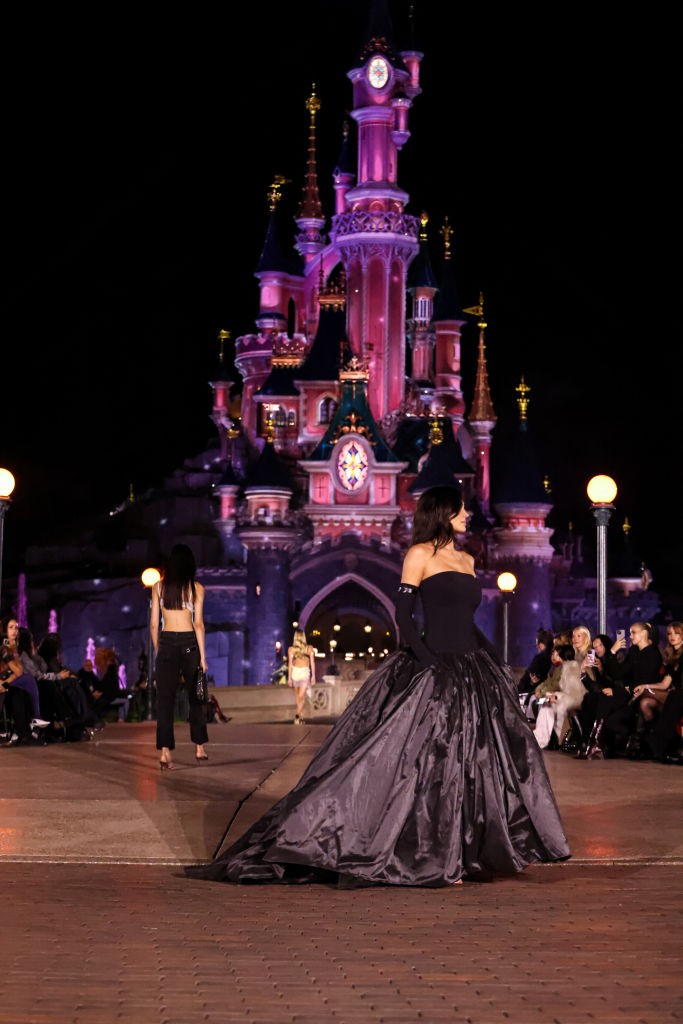 Mintha egy mesebeli bálból lépett volna ki