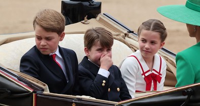 Ezt az egy szót soha nem mondhatja ki György herceg, Sarolta hercegnő és Lajos herceg dadusa
