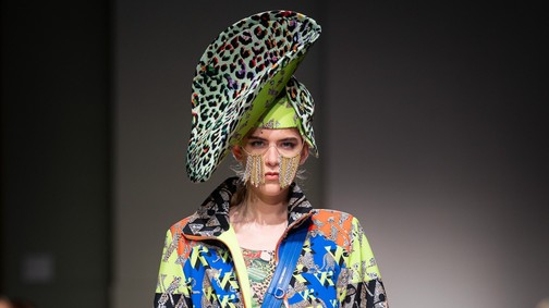 Megszületett az egyedi Virág Kerényi print, és a Budapest Fashion Weeken került bemutatásra