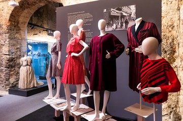 A Divat és város kiállítás