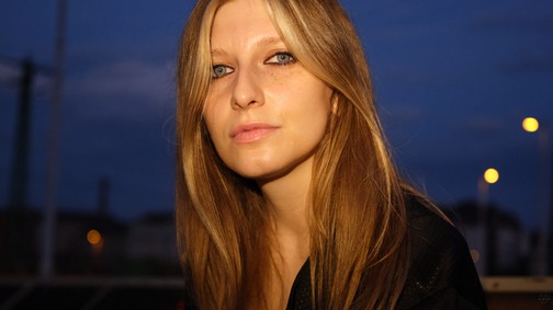 „Bármi megtörténhet!” - Ismerd meg  Fllozz bemutatkozó dalait!