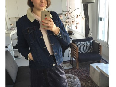 Megbeszéléshez szoknya dukál!