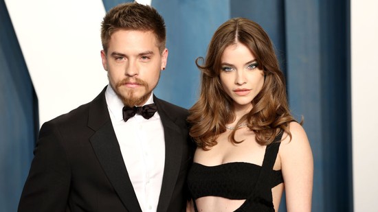 Palvin Barbara és Dylan Sprouse páros halloween jelmeze a legmenőbb, amit valaha láttunk, le sem tudjuk venni róluk a szemünket