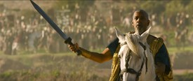Denzel Washington – Gladiátor II - A kétszeres Oscar-díjas, 70 éves Washington a nagy esélyesek között szerepelt, de a színész, aki Macrinus intrikus karakterét alakítja Ridley Scott epikus filmjében, végül kimaradt a jelöltek közül. Azért is nagy csalódás ez az eset, mert a világsztár a szezon elején a díjátadók kedvence volt, és számos Oscar-jelölési előrejelzési listán szerepelt a neve.