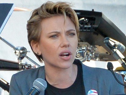 Tehát igaz?! Scarlett Johansson is erőszakkal vádolja James Francót!