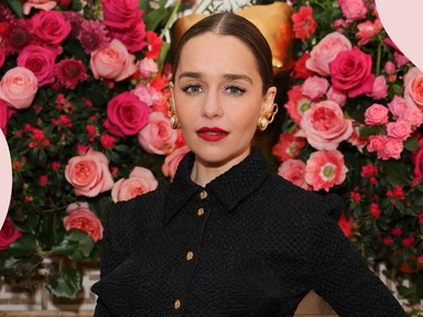 Emilia Clarke szépségápolási rutinja tökéletes, ha nem akarsz órákig a tükör előtt állni