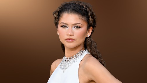 Zendaya meztelenfűzője egyszerre gyönyörű és zavarba ejtő, egy igazi műalkotás