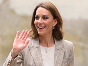 Katalin hercegné fotóit képtelenség könnyek nélkül végignézni, bearanyozta a gyerekek napját Vilmos herceg felesége 