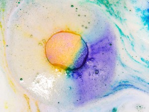 Unikornis-kaka fürdőbomba - muszáj beszerezni