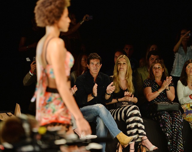 antonio banderas, gianni versace, versace, gyilkosság, film, életrajzi film, divatfilm, maffia, divattervező