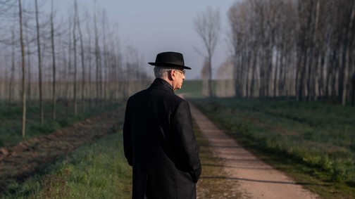 Sorrentino új filmjében visszatér a felelősség, kétely és megbocsátás nagy kérdéseihez