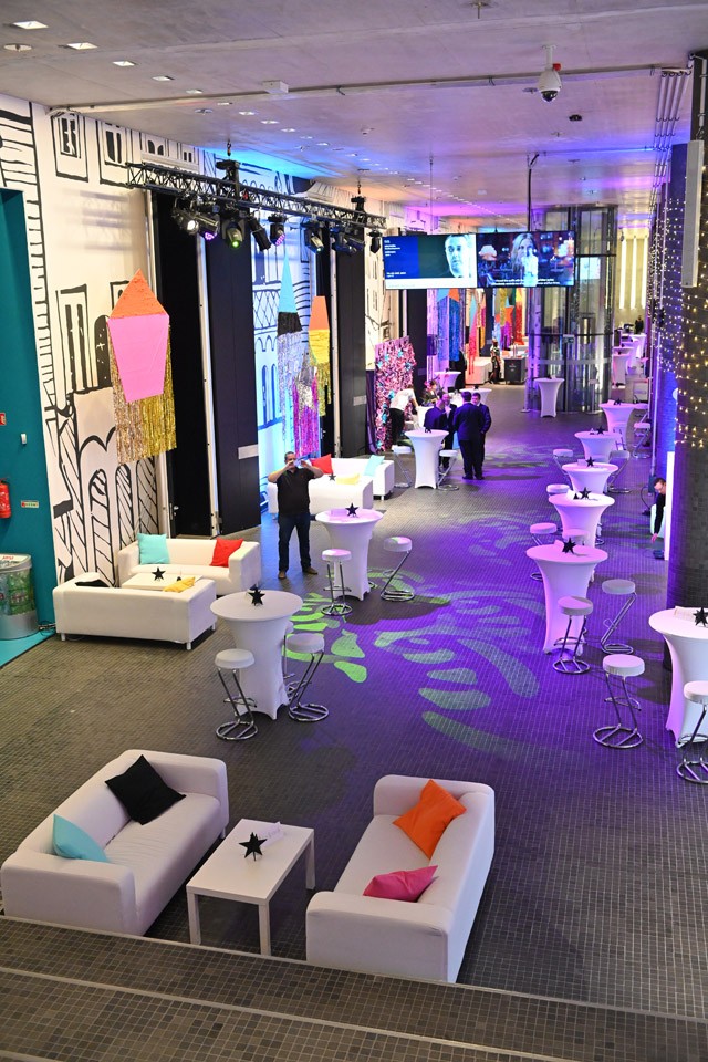 Luxus-helyszínt adott a 2019-es Women Of The Year gálának a Várkert Bazár