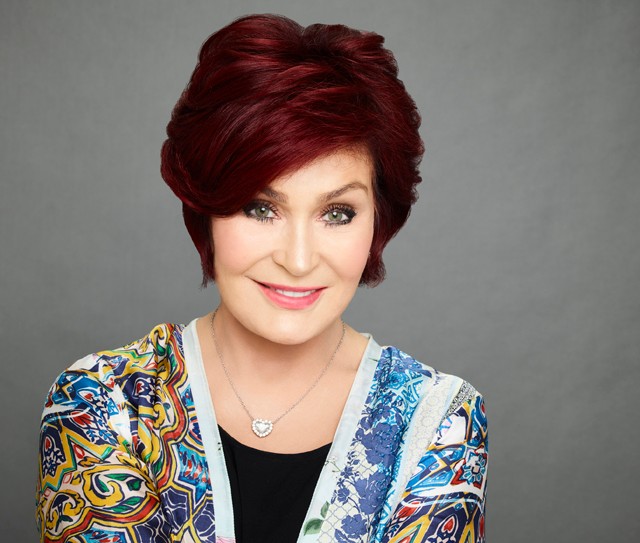 Viszlát öregedésfóbia: Sharon Osbourne sem festeti többé a haját