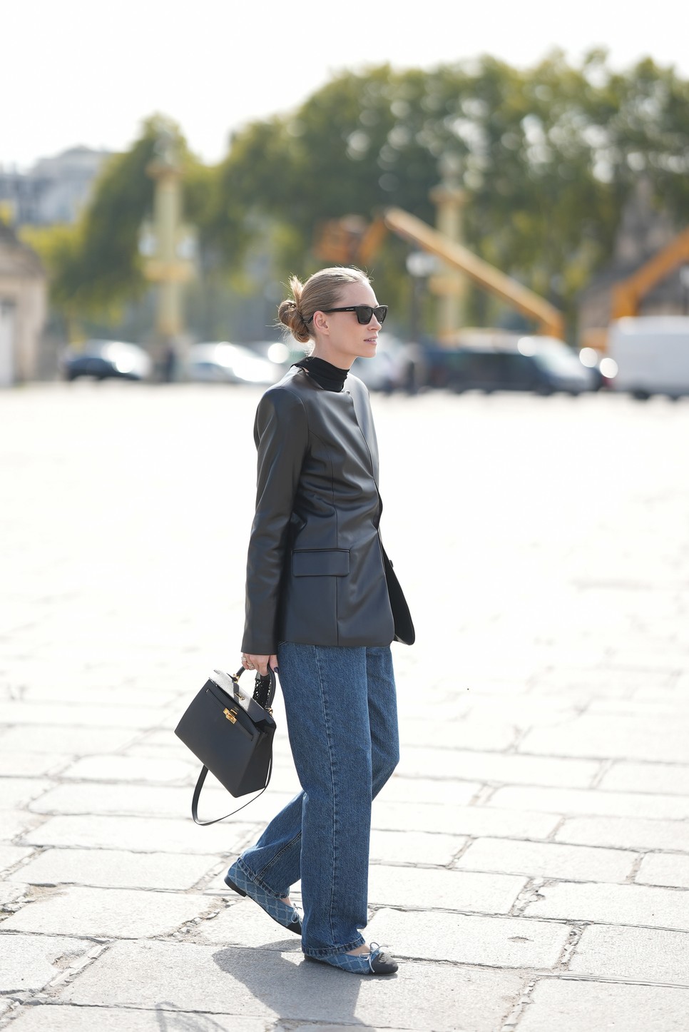 A street style divat egyik legnépszerűbb darabja még mindig a balerina cipő