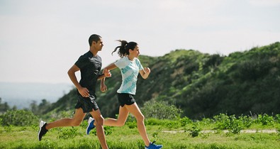 Mintha repülnél! Új ASICS futócipő természetihlette dizájnnal