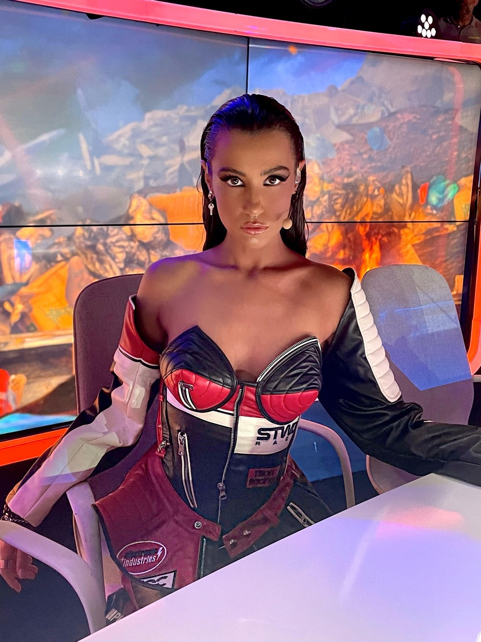 Tóth Andi a Sztárban sztár zsűrijében