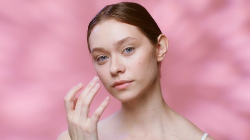 Ez a különbség a botox és a botox hatású krémek között a szakértő szerint