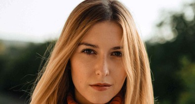 A harmónia és szerelem inspirálta Puskás-Dallos Bogi új dalát