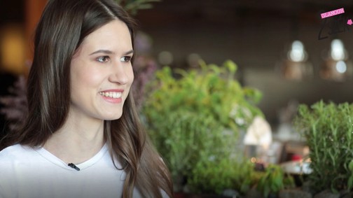 GLAMOUR 2 Szék interjú: Mészáros Lúcia illusztrátor