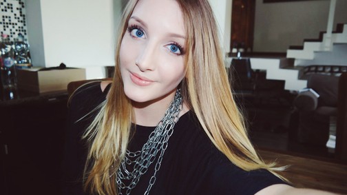 Exkluzív interjú - Íme, a 20 éves magyar YouTube-sztár