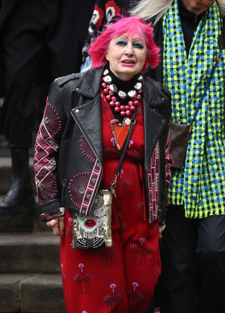 Zandra Rhodes divat- és textiltervező