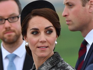 Kate Middleton szettje egyszerűen előnytelen