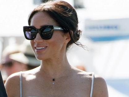 Egy kattintással megvásárolhatod Meghan Markle kedvenc nyári saruját