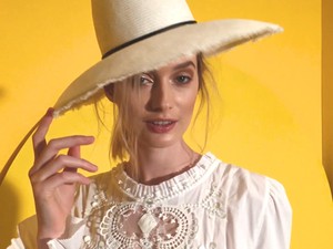 Így zajlik egy divatfotózás a GLAMOUR magazinnál!