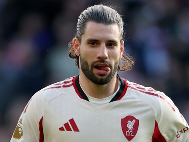 Buzsik Borka monokróm szettje maga az álom, hihetetlenül sikkes volt Szoboszlai Dominik felesége