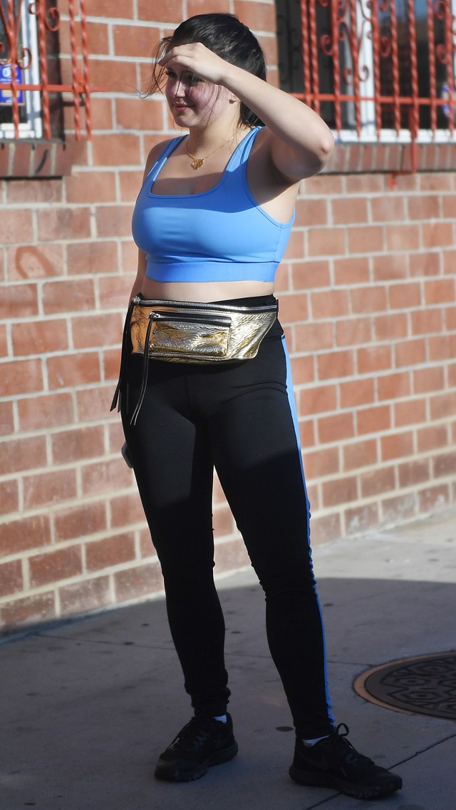 Ariel Winter menő hasitasit is beújított! 