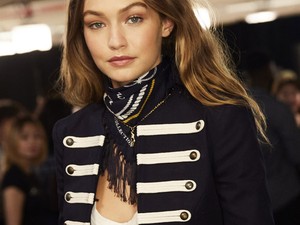 Chatelj Tommy Hilfigerrel a Facebook új botjának segítségével