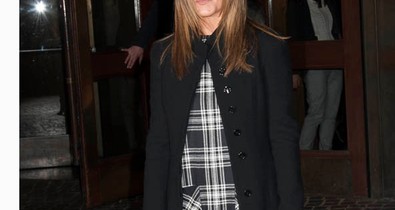 Jennifer Aniston nagy mosollyal pózolt