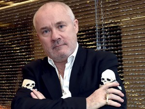 Exkluzív interjú Damien Hirsttel, aki szereti átlépni a határokat