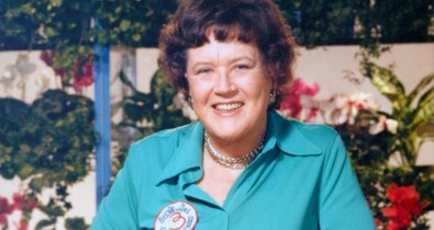 Kémnő volt a főzőműsorok királynője: Julia Childnak köszönhetően változott meg a nők főzéshez való viszonya