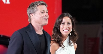 Brad Pitt és barátnője, Ines de Ramon a vörös szőnyegen ölelkeztek: elképesztően forró fotók készültek a párosról