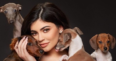 Kylie Jenner smink nélkül a legbájosabb teremtés
