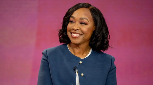 A Bridgerton és a Grace klinika alkotója az élő példa arra, hogy ki kell lépned a komfortzónádból