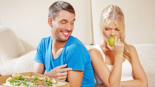 Diétáznál de a párod nem? Hogyan küzdj meg ezzel?