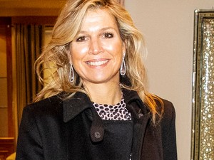 Máxima holland királyné olyan stílusosan lófrál a boltban, hogy el is szégyelltem magam