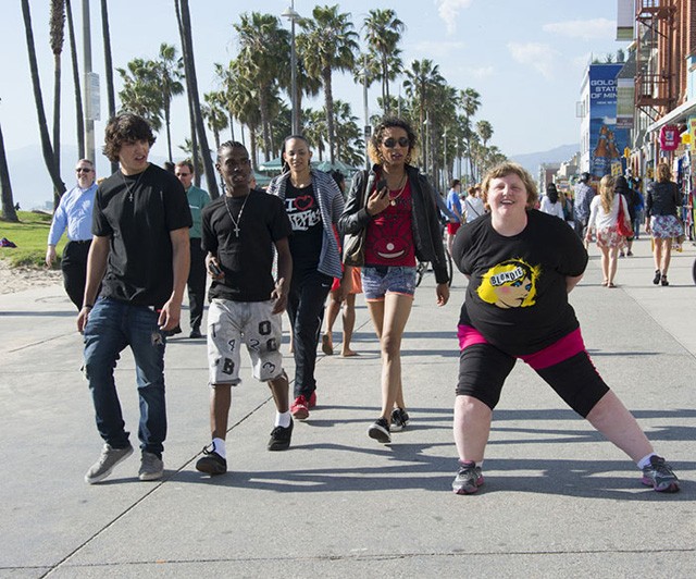 És te megbámulod a túlsúlyos embereket? Kegyetlen, elgondolkodtató fotósorozatot mutatunk