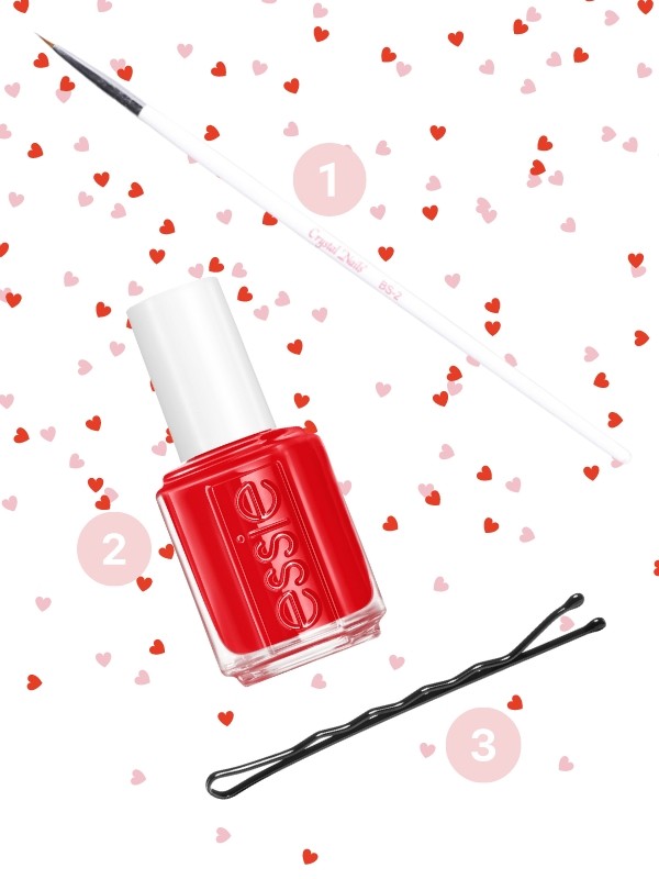 1. Rövid szőrű díszítő ecset CRYSTAL NAILS 1860 Ft 2. Körömlakk (Lacquered Up) ESSIE 2799 Ft 3. Hair Collection hullámcsat (Fekete) NOTINO 2540 Ft/24 db