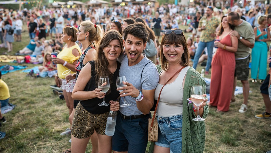 Piknikezik a gourmet közönség! Augusztus első hétvégéjén itt a 10. Paloznaki Jazzpiknik!