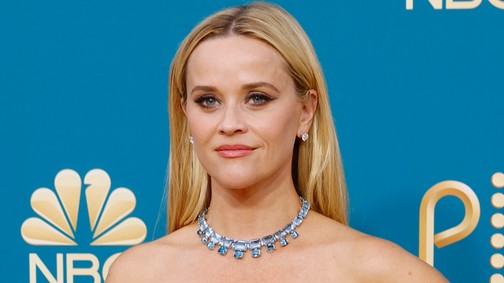Reese Witherspoon viselte az Emmy-gála egyik legcsodálatosabb ruháját