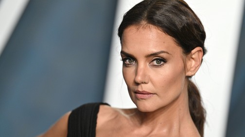 Katie Holmes visszahozta a 2000-es évek legfurcsább trendjét